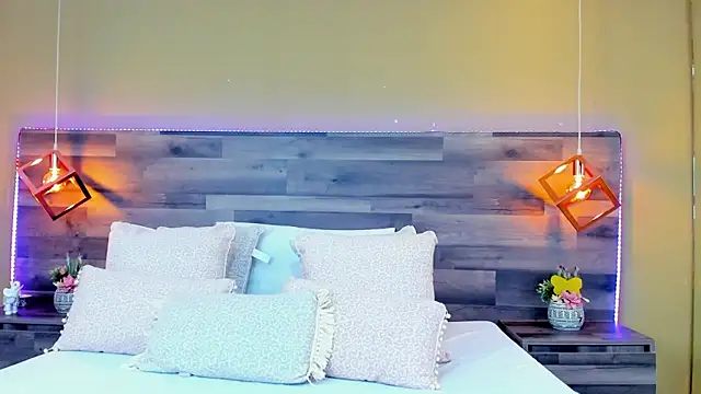 MeganCrow online show from 02-27-25, 03:15