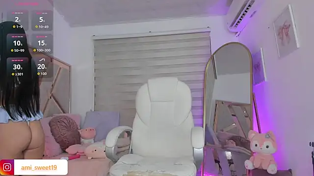 Snapshot of ami_sweet_19 chatting on 10-16-25, 12:33 ami sweet 19 online show from 10-16-25, 12:33