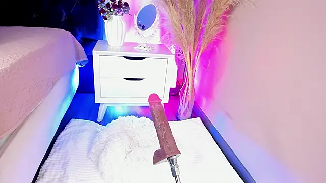 aniie west online show from 09-23-25, 01:58