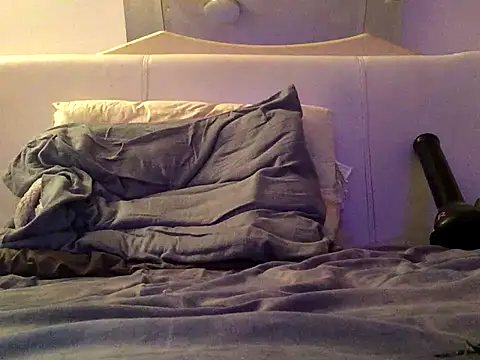 Pilote19 online show from 12-21-25, 11:12