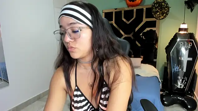 Billie Jhonson  online show from 10-15-25, 07:03