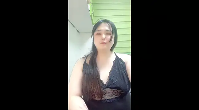 Snapshot of whhbbny chatting on 01-23-25, 10:54 whhbbny online show from 01-23-25, 10:54