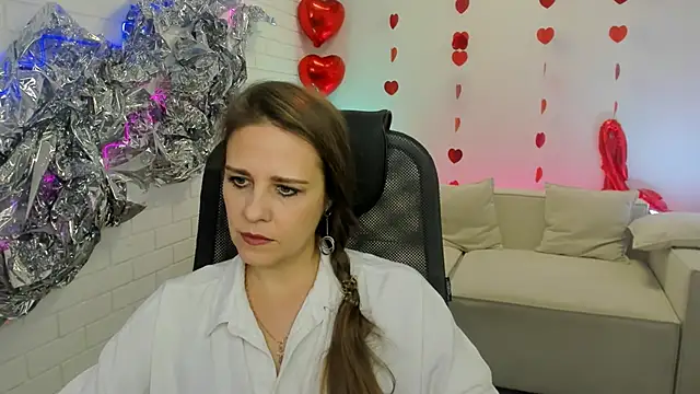 EmiliaBedy online show from 02-25-25, 09:09