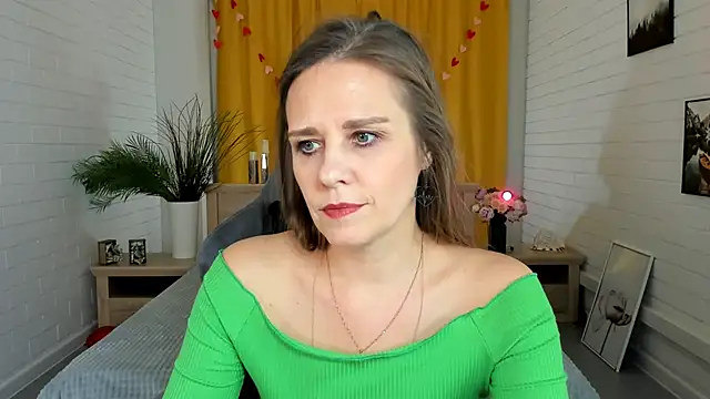 EmiliaBedy online show from 02-26-25, 03:08