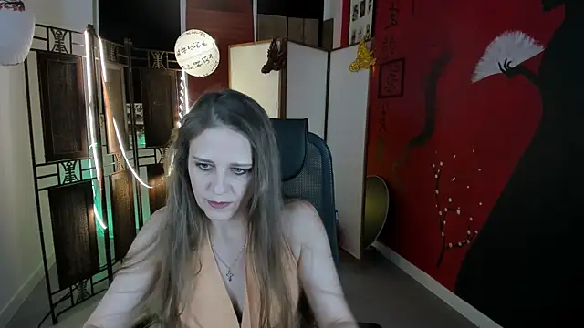 EmiliaBedy online show from 02-28-25, 09:04