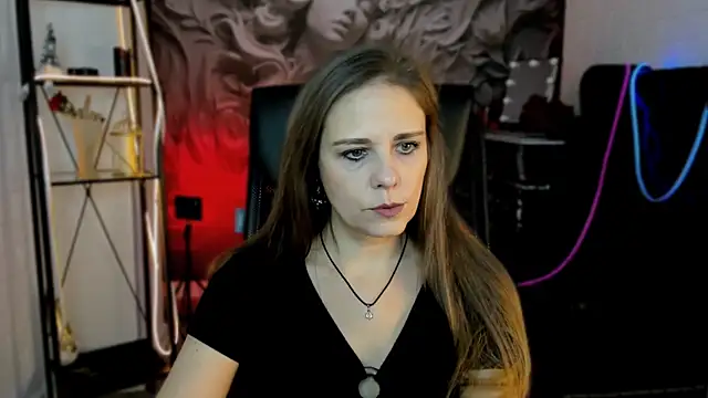 EmiliaBedy online show from 03-10-25, 07:10