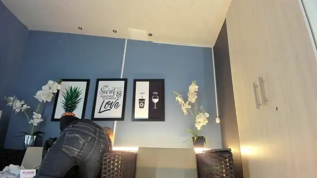 kaletattoo online show from 11-23-25, 11:54