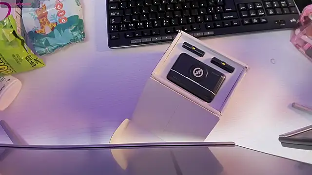 Bonet iris online show from 02-25-26, 07:01