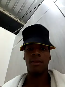 SlykaandpettterX online show from 02-06-25, 02:33