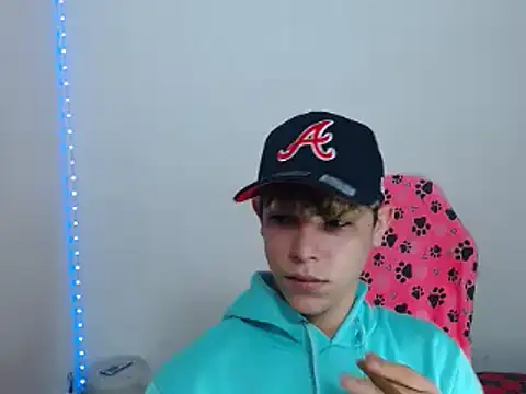 Snapshot of _SpicyBoy chatting on 03-01-25, 04:22  SpicyBoy online show from 03-01-25, 04:22