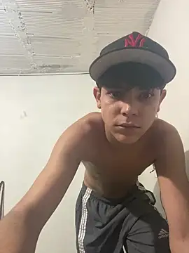 Snapshot of _SpicyBoy chatting on 10-16-25, 02:56  SpicyBoy online show from 10-16-25, 02:56