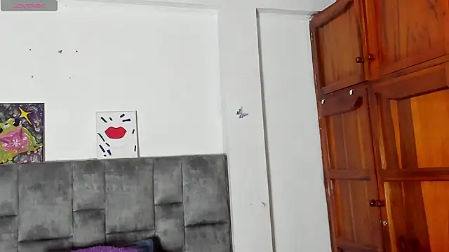 Isangel  online show from 11-07-25, 03:06