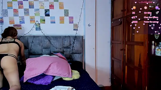 Isangel  online show from 03-26-26, 05:02