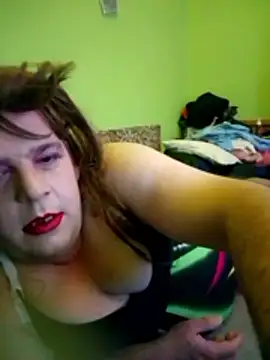 Adrianka online show from 10-27-25, 10:47