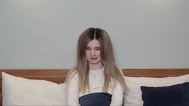 Snapshot of Chloe_Addison chatting on 02-12-25, 05:16 Chloe Addison online show from 02-12-25, 05:16