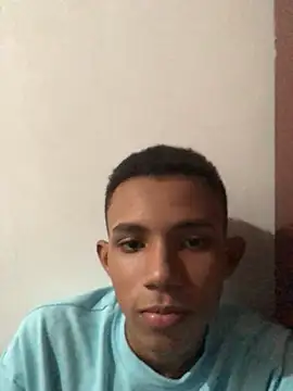 Alvarozzxv online show from 01-24-25, 04:05