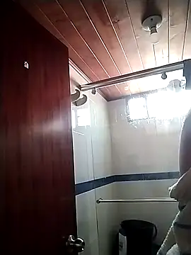 Vale Saenzz online show from 02-21-25, 09:22