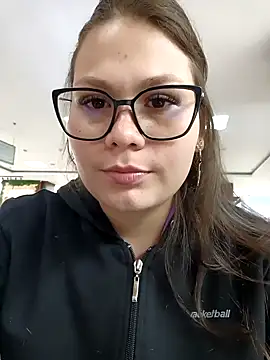 Vale Saenzz online show from 03-08-25, 05:43