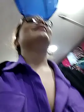 Vale Saenzz online show from 03-09-25, 12:31