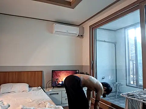 Snapshot of Doh728 chatting on 02-23-25, 11:14 Doh728 online show from 02-23-25, 11:14