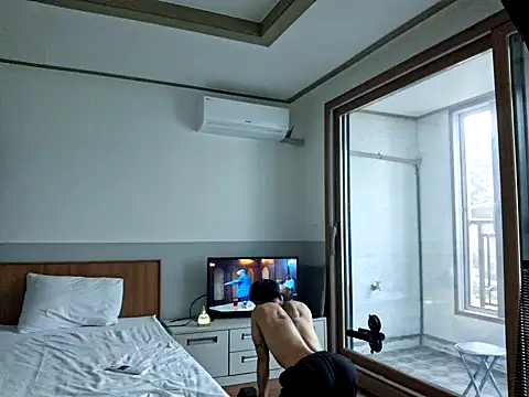 Snapshot of Doh728 chatting on 03-08-25, 05:17 Doh728 online show from 03-08-25, 05:17