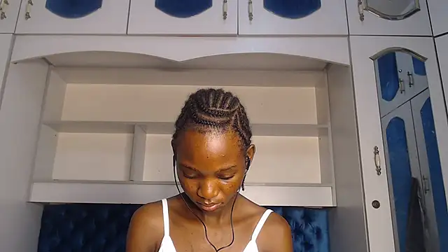 YoungDiva69 online show from 02-28-25, 03:48