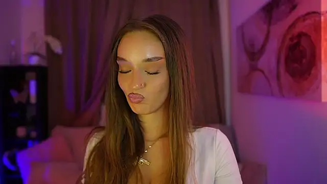 Snapshot of Clara_Nia chatting on 09-14-25, 06:40 Clara Nia online show from 09-14-25, 06:40