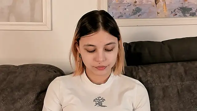 DarelleFare online show from 02-06-25, 11:10