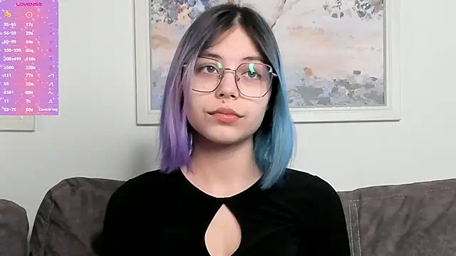 DarelleFare online show from 02-25-25, 10:58