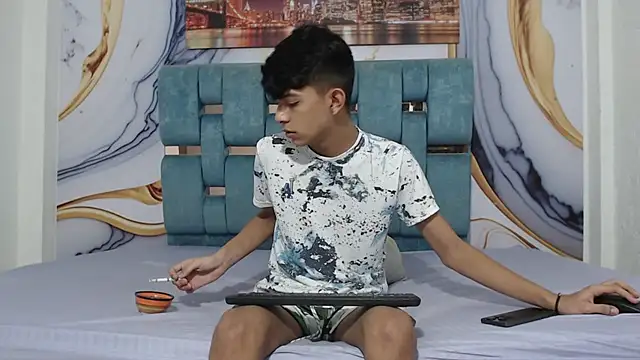 Snapshot of KING_STYLE2 chatting on 01-31-25, 03:09 KING STYLE2 online show from 01-31-25, 03:09