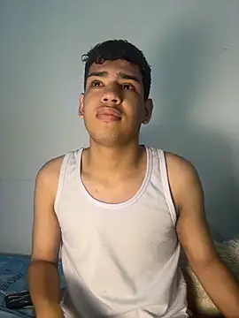 Santiago-Thompson online show from 11-12-25, 04:07