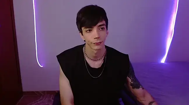 H3ll B0I online show from 02-23-25, 07:00