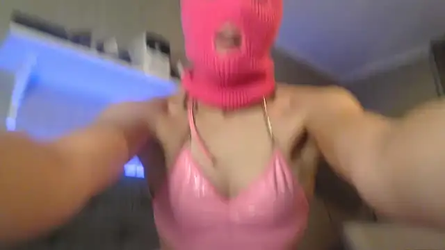 Snapshot of nsotchey chatting on 09-14-25, 04:33 nsotchey online show from 09-14-25, 04:33