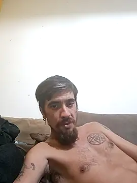 Snapshot of thallespessoa chatting on 02-16-25, 11:16 thallespessoa online show from 02-16-25, 11:16