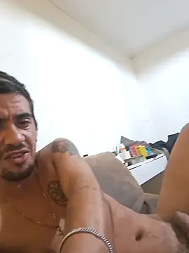 Snapshot of thallespessoa chatting on 02-06-26, 01:58 thallespessoa online show from 02-06-26, 01:58