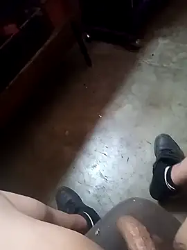 Snapshot of Dj89rrlc chatting on 09-28-25, 04:34 Dj89rrlc online show from 09-28-25, 04:34