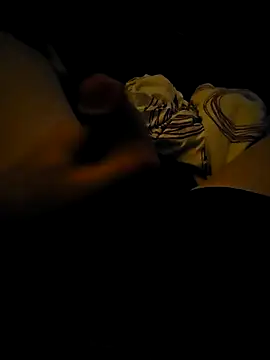 Snapshot of sersaki chatting on 11-18-25, 05:28 sersaki online show from 11-18-25, 05:28