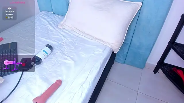 AlexxaSmall online show from 03-05-25, 03:07