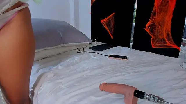 Annita001 online show from 10-29-25, 06:53