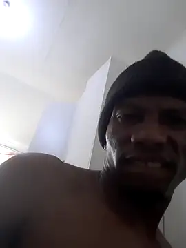 Snapshot of diablok1705 chatting on 10-11-25, 04:12 diablok1705 online show from 10-11-25, 04:12