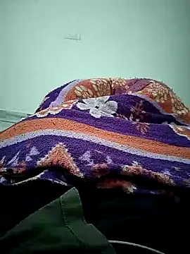 xmanrawan2 online show from 02-01-25, 05:37