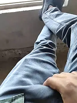 xmanrawan2 online show from 02-15-25, 09:16