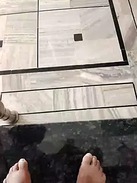 xmanrawan2 online show from 02-20-25, 04:39