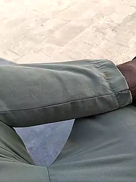 xmanrawan2 online show from 03-21-25, 11:44