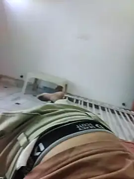 xmanrawan2 online show from 09-20-25, 04:35