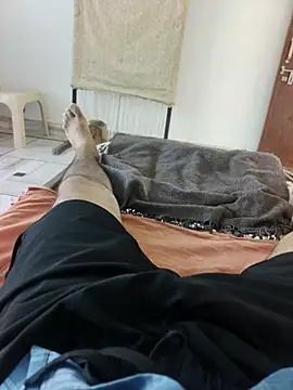 xmanrawan2 online show from 10-04-25, 05:16