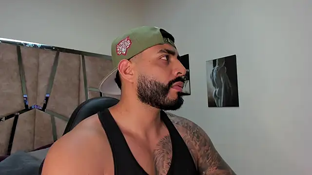 LeandroRusso online show from 02-23-25, 09:37