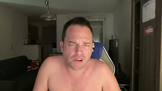 Funnyjul31 online show from 03-11-25, 04:18