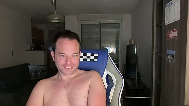 Funnyjul31 online show from 03-22-25, 06:25