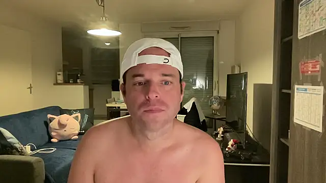 Funnyjul31 online show from 11-19-25, 06:52